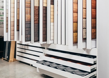 Шоурум компании СтройМаркет Тула 7